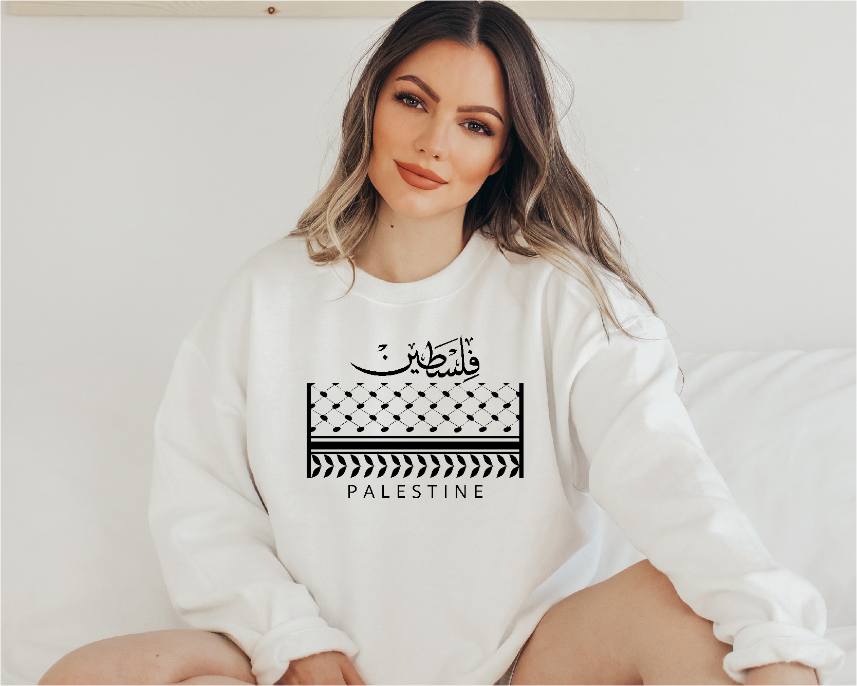 Palestine Calligraphy + Kufiyah White Heavyweight Crewneck